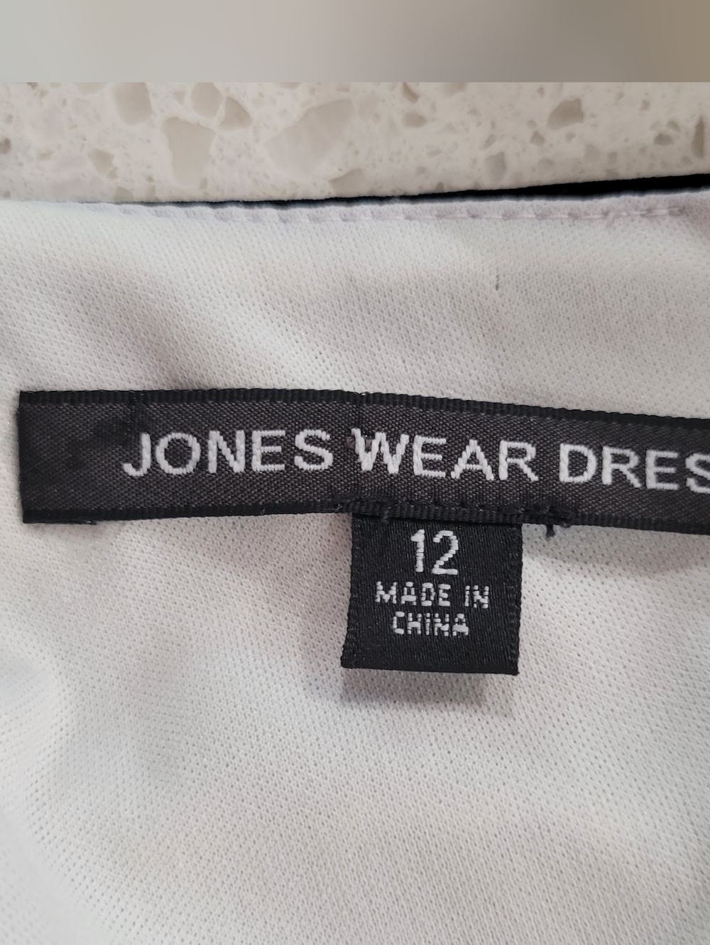 Jones Wear Black White Floral Midi Dress | Sleeveless Classic | Size 12 - Picture 4 of 6